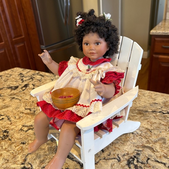 Georgetown Collection Doll - Picture 1 of 7